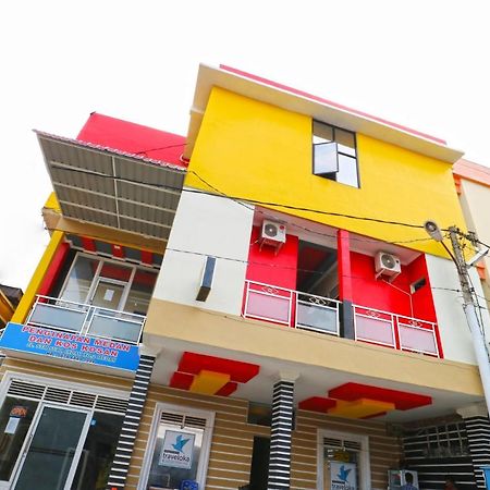Penginapan Medan Bagian luar foto