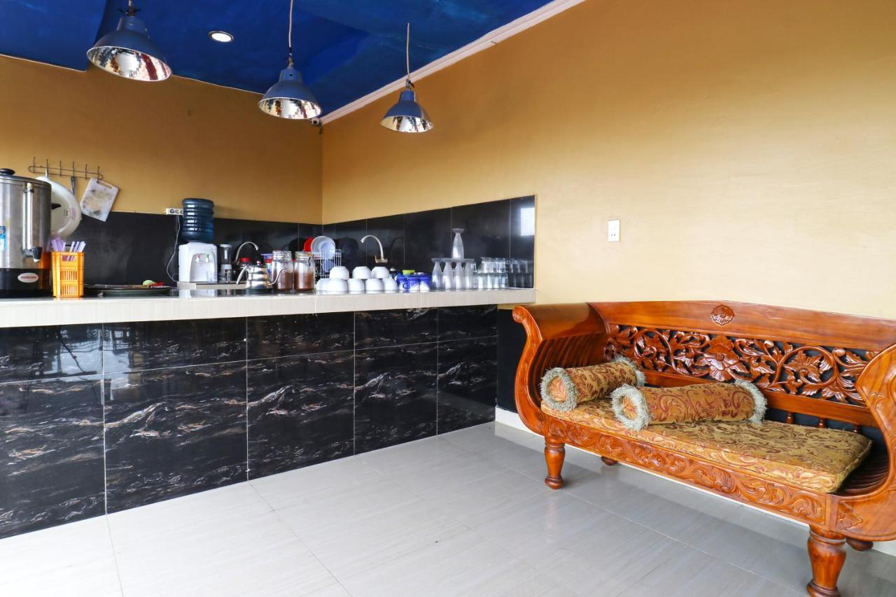 Penginapan Medan Bagian luar foto